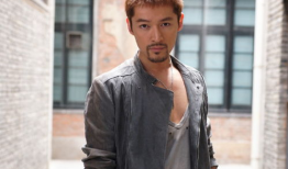 娱乐吃瓜爆料男星追富婆,男星倾心追逐，娱乐圈新瓜爆出